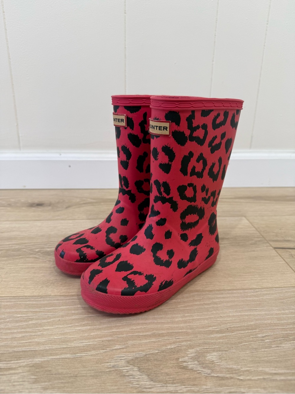 Hunter Pink Leopard Classic Rain Boots